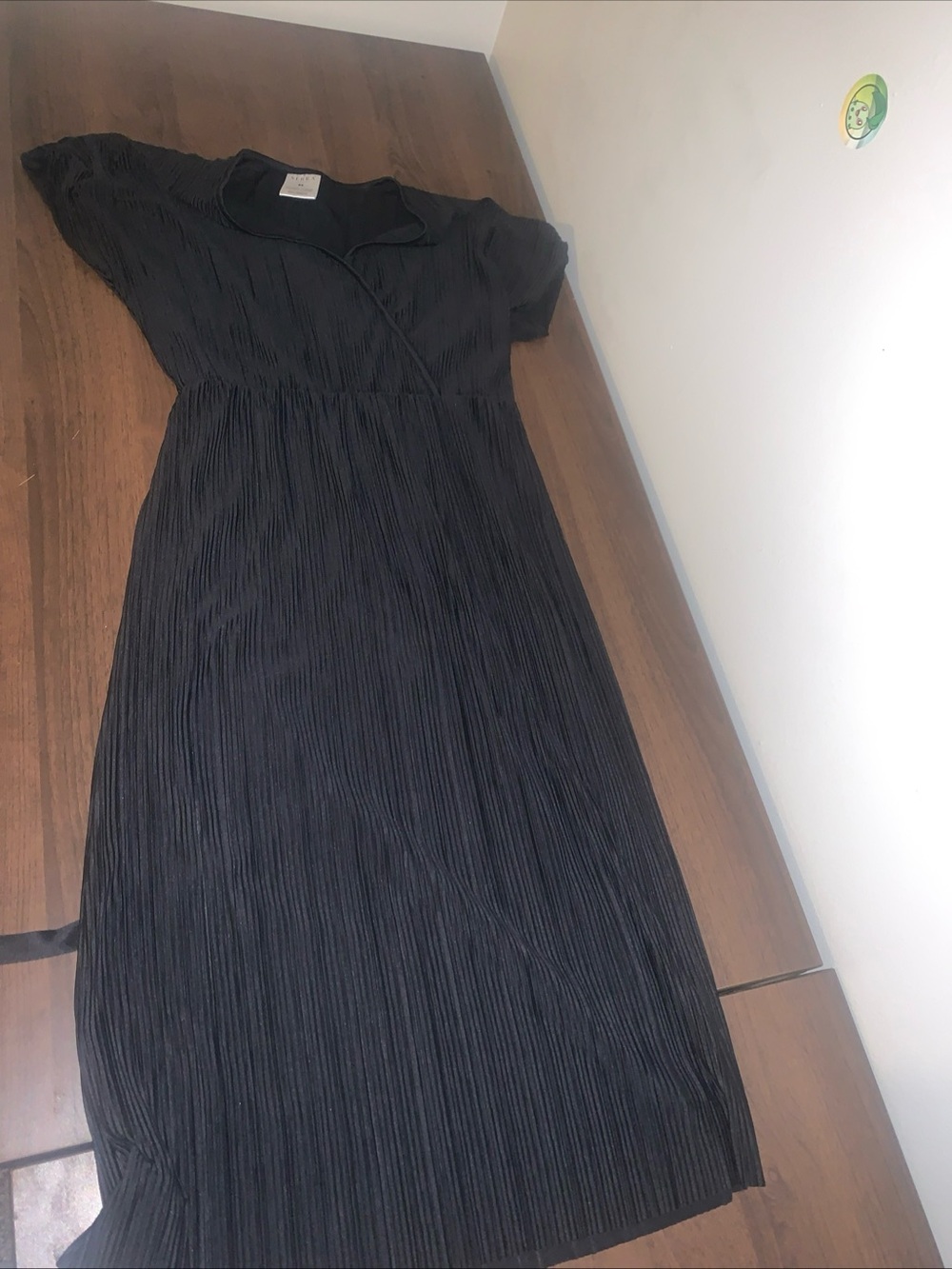 Serra Black Pleated Maxi Dress